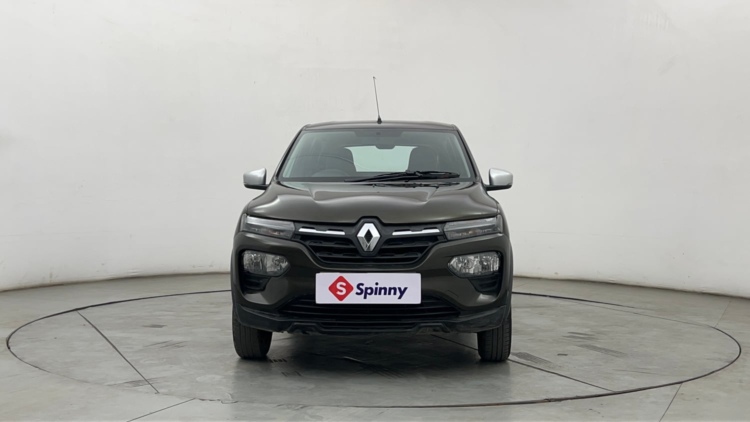 Used 2023 Renault Kwid RXT 1.0 AMT Petrol Automatic exterior FRONT VIEW