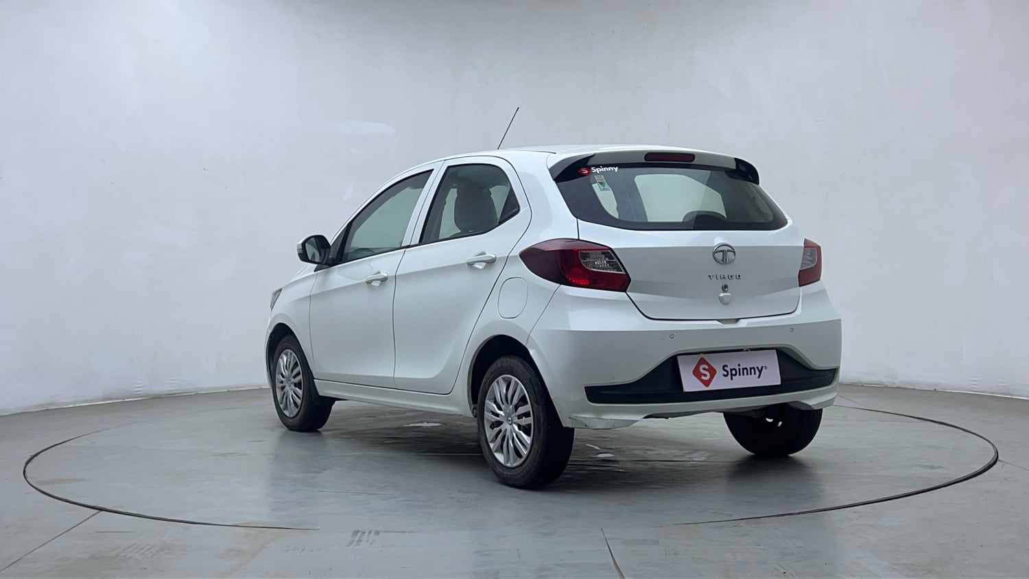 Used 2021 Tata Tiago XT Petrol Manual exterior LEFT REAR CORNER VIEW