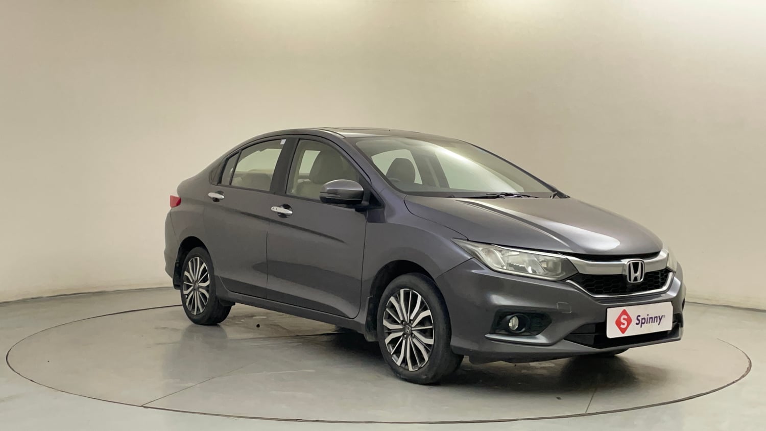 Used 2020 Honda City VX CVT Petrol Petrol Automatic exterior RIGHT FRONT CORNER VIEW