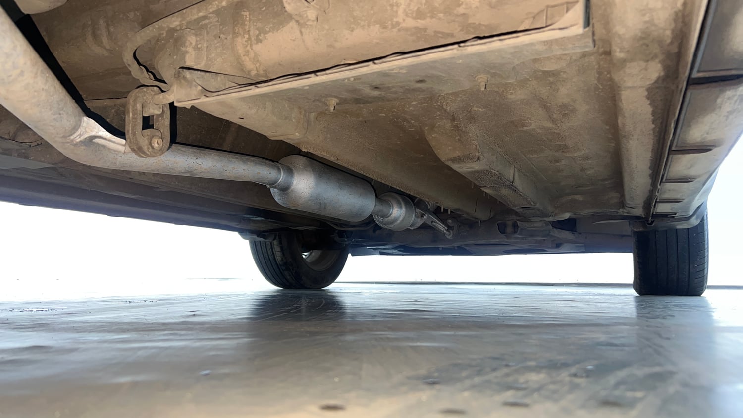Used 2019 kia Seltos GTX Plus DCT 1.4 Petrol Automatic extra REAR RIGHT UNDERBODY VIEW