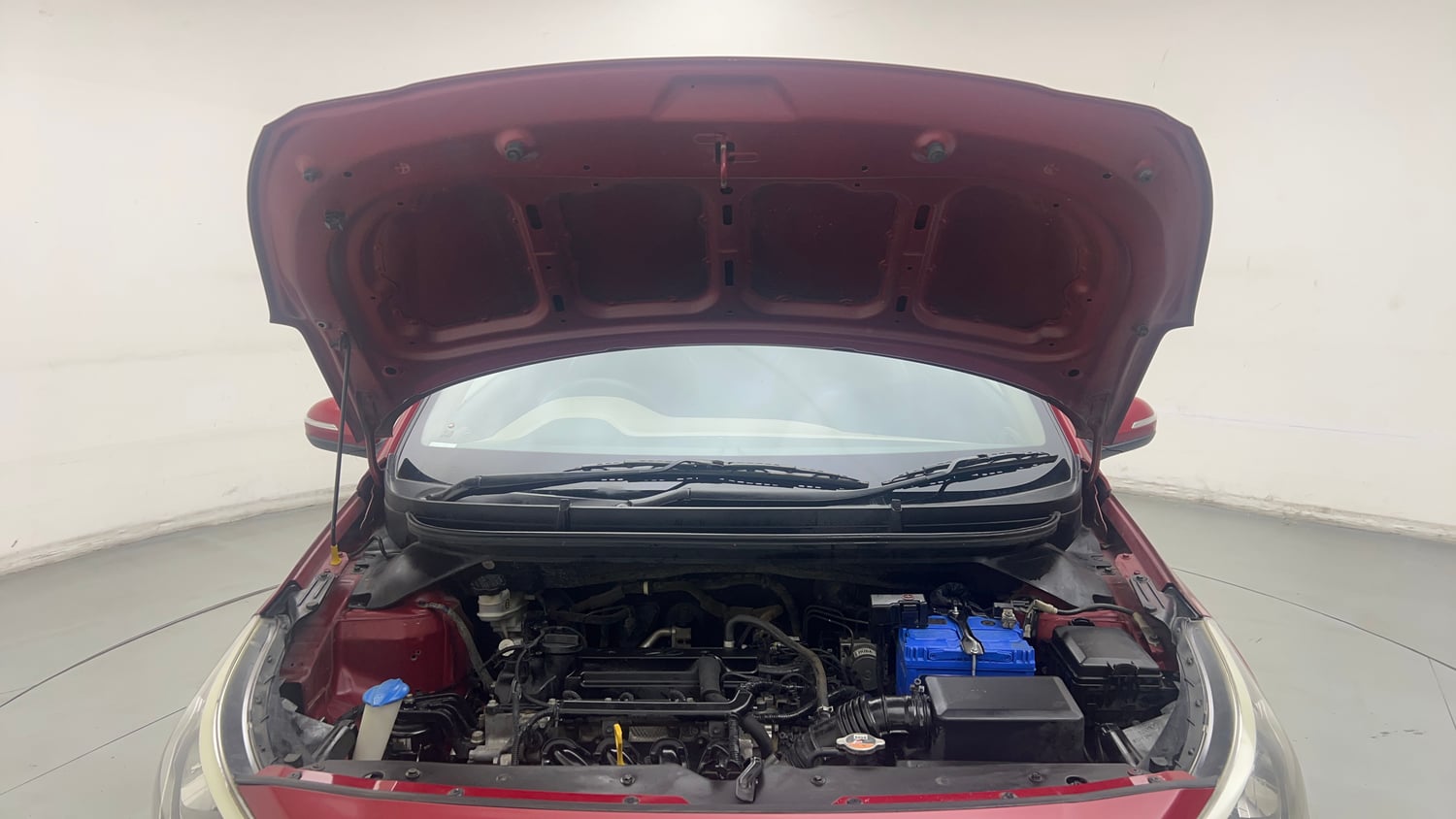Used 2016 Hyundai Elite i20 Asta 1.2 Petrol Manual engine ENGINE & BONNET OPEN FRONT VIEW