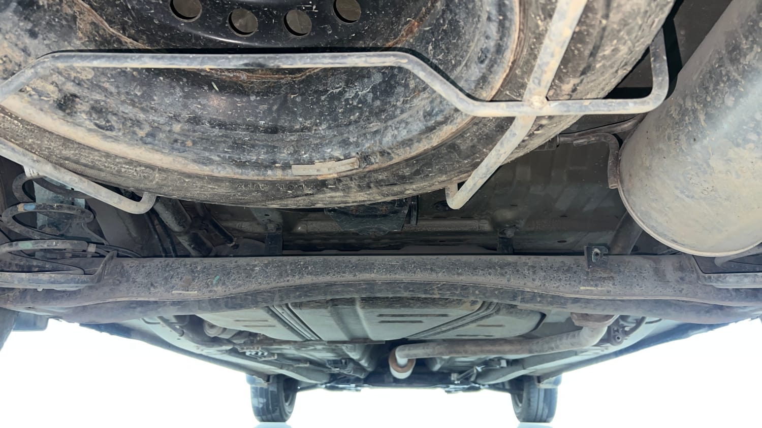 Used 2020 Maruti Suzuki New Ertiga VXi Petrol Manual extra REAR UNDERBODY VIEW (TAKEN FROM REAR)