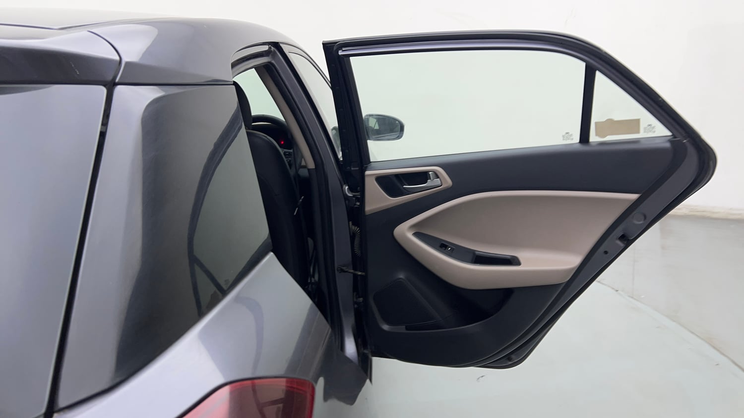 Used 2019 Hyundai Elite i20 Sportz Plus 1.2 CVT Petrol Automatic interior RIGHT REAR DOOR OPEN VIEW