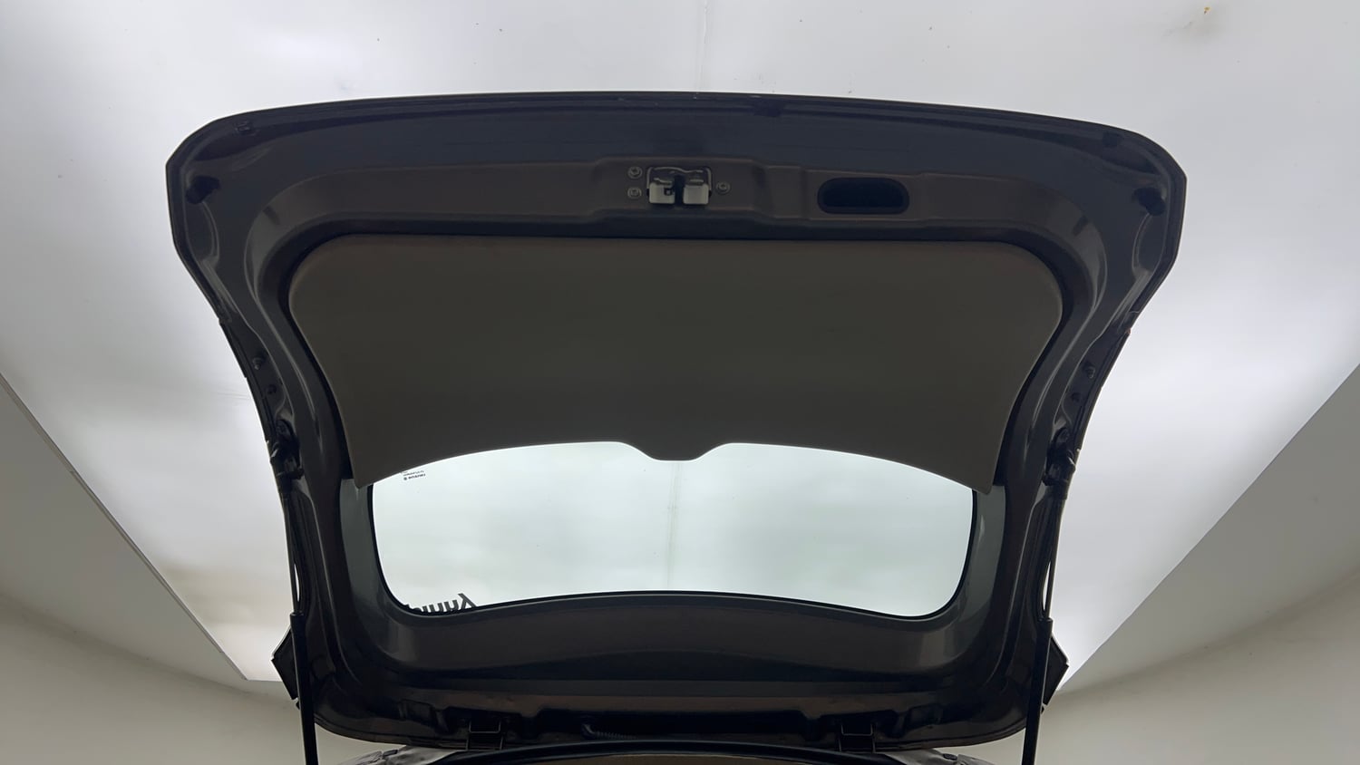Used 2020 Maruti Suzuki New Ertiga VXi Petrol Manual interior DICKY DOOR OPEN VIEW