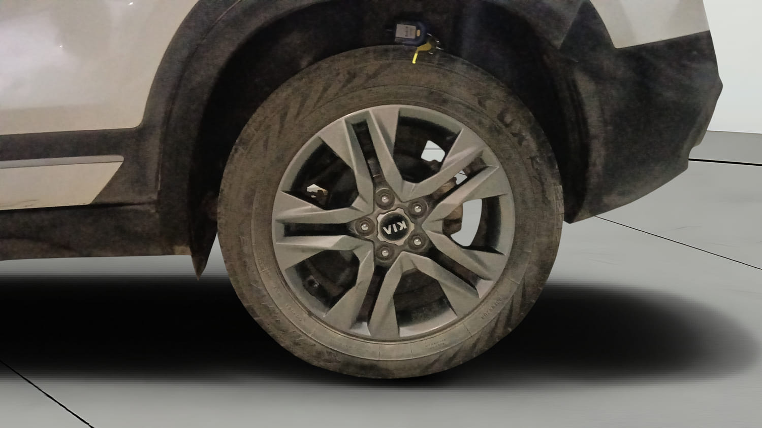 Used 2021 Kia Seltos HTX 1.5 Petrol Manual tyres LEFT REAR TYRE RIM VIEW