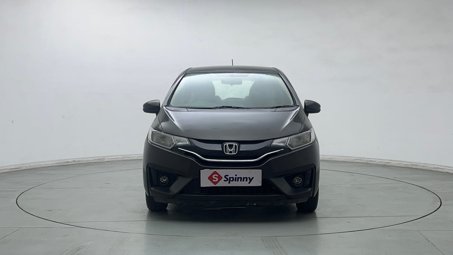 Used 2015 Honda Jazz V AT Petrol Petrol Automatic exterior FRONT VIEW