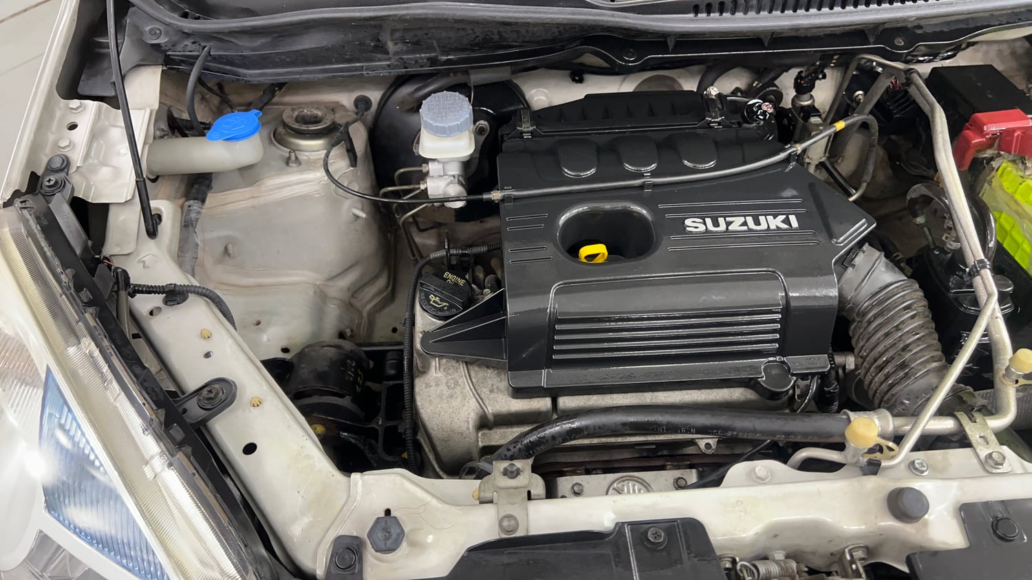 Used 2012 Maruti Suzuki Wagon R 1.0 VXi Petrol Manual engine ENGINE RIGHT SIDE VIEW