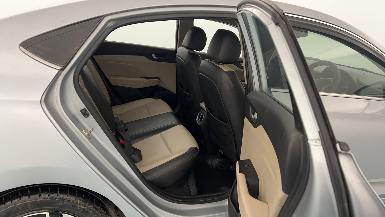 Used 2021 Hyundai Verna SX (O)1.5 MPi Petrol+ CNG (Outside Fitted) Cng Manual interior RIGHT SIDE REAR DOOR CABIN VIEW