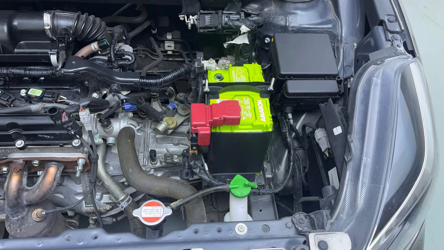 Used 2022 Maruti Suzuki Baleno Zeta Petrol Manual engine ENGINE LEFT SIDE VIEW