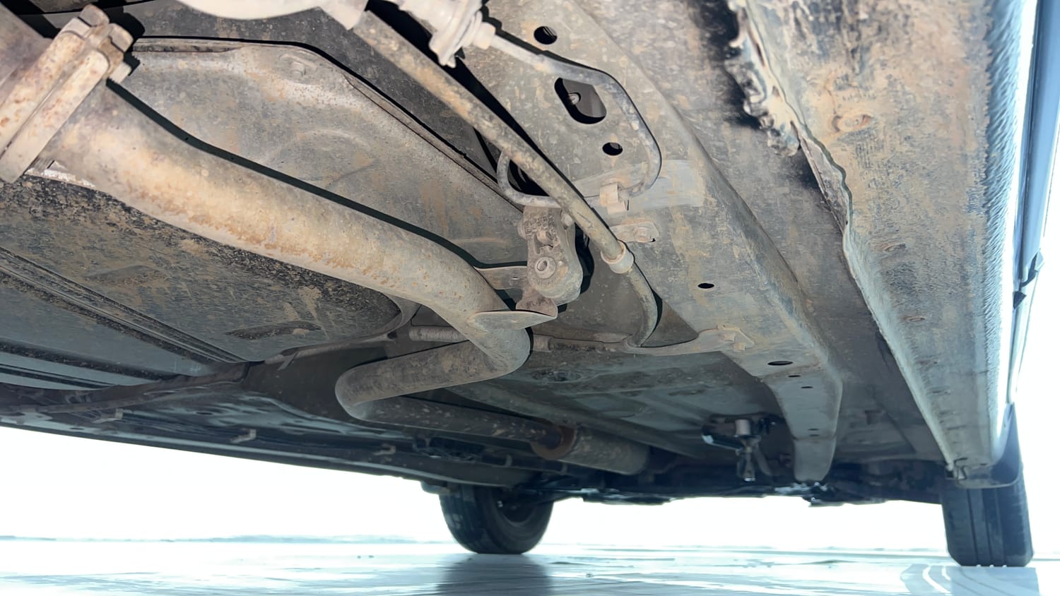Used 2020 Maruti Suzuki New Ertiga VXi Petrol Manual extra REAR RIGHT UNDERBODY VIEW