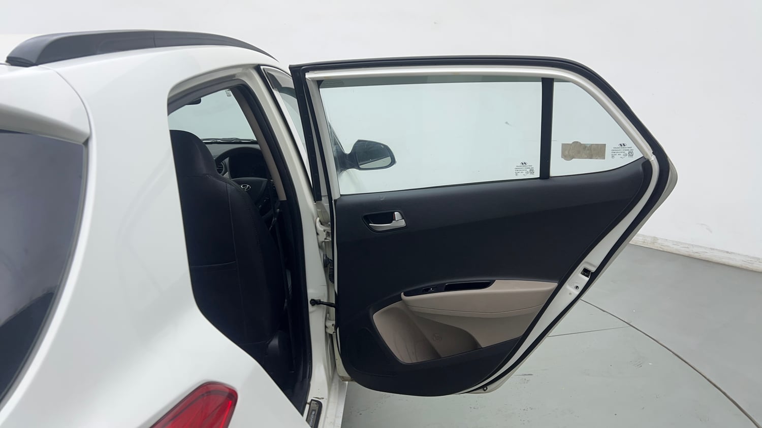 Used 2015 Hyundai Grand i10 Sportz 1.2 Kappa VTVT Petrol Manual interior RIGHT REAR DOOR OPEN VIEW