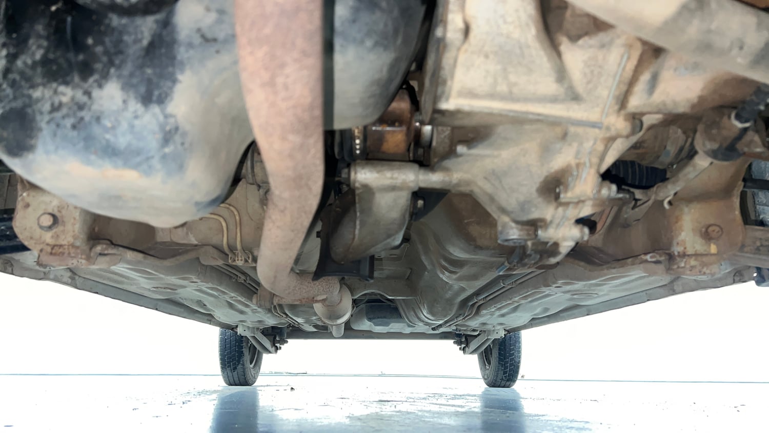 Used 2018 Maruti Suzuki Alto 800 VXi Petrol Manual extra FRONT LEFT UNDERBODY VIEW