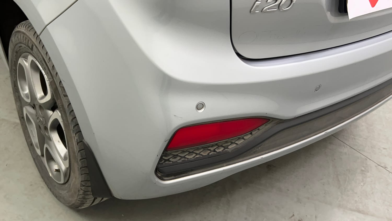 Used 2019 Hyundai Elite i20 Asta 1.2 (O) Petrol Manual dents MINOR SCRATCH