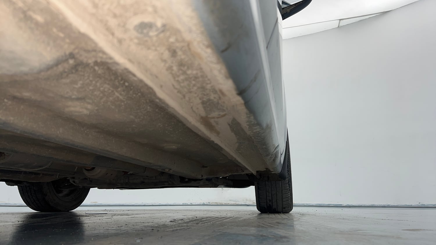 Used 2021 Hyundai Verna SX (O)1.5 MPi Petrol+ CNG (Outside Fitted) Cng Manual extra REAR RIGHT UNDERBODY VIEW