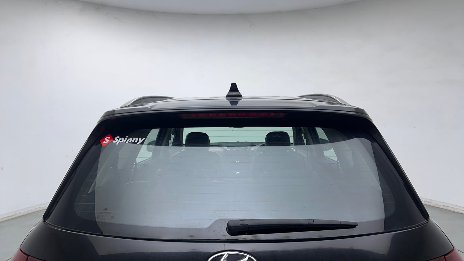 Used 2023 Hyundai Alcazar Prestige 7 STR 1.5 Diesel Diesel Manual exterior BACK WINDSHIELD VIEW
