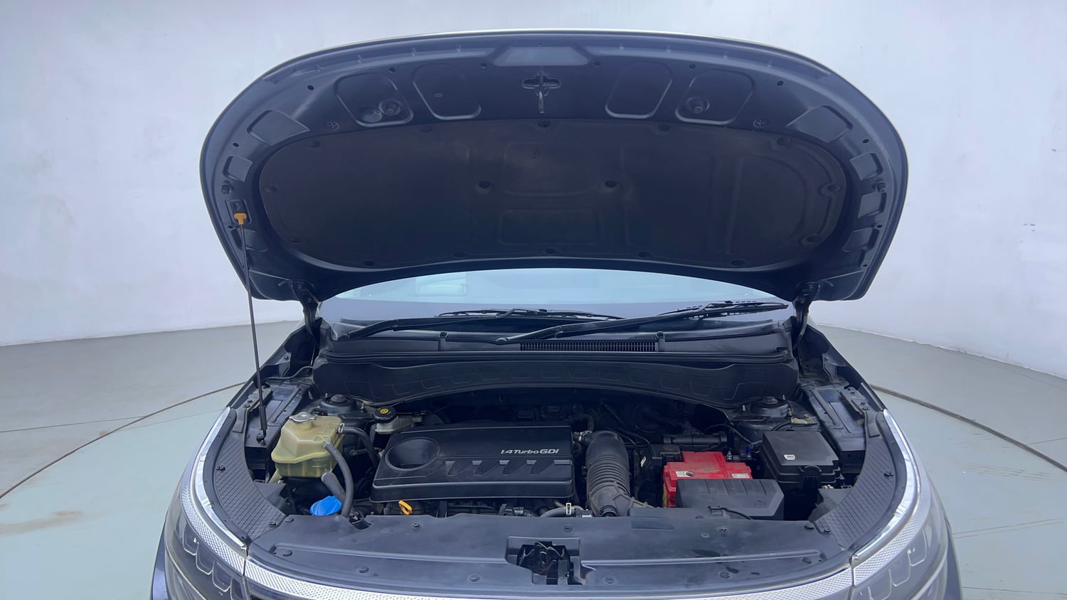 Used 2019 kia Seltos GTX Plus DCT 1.4 Petrol Automatic engine ENGINE & BONNET OPEN FRONT VIEW
