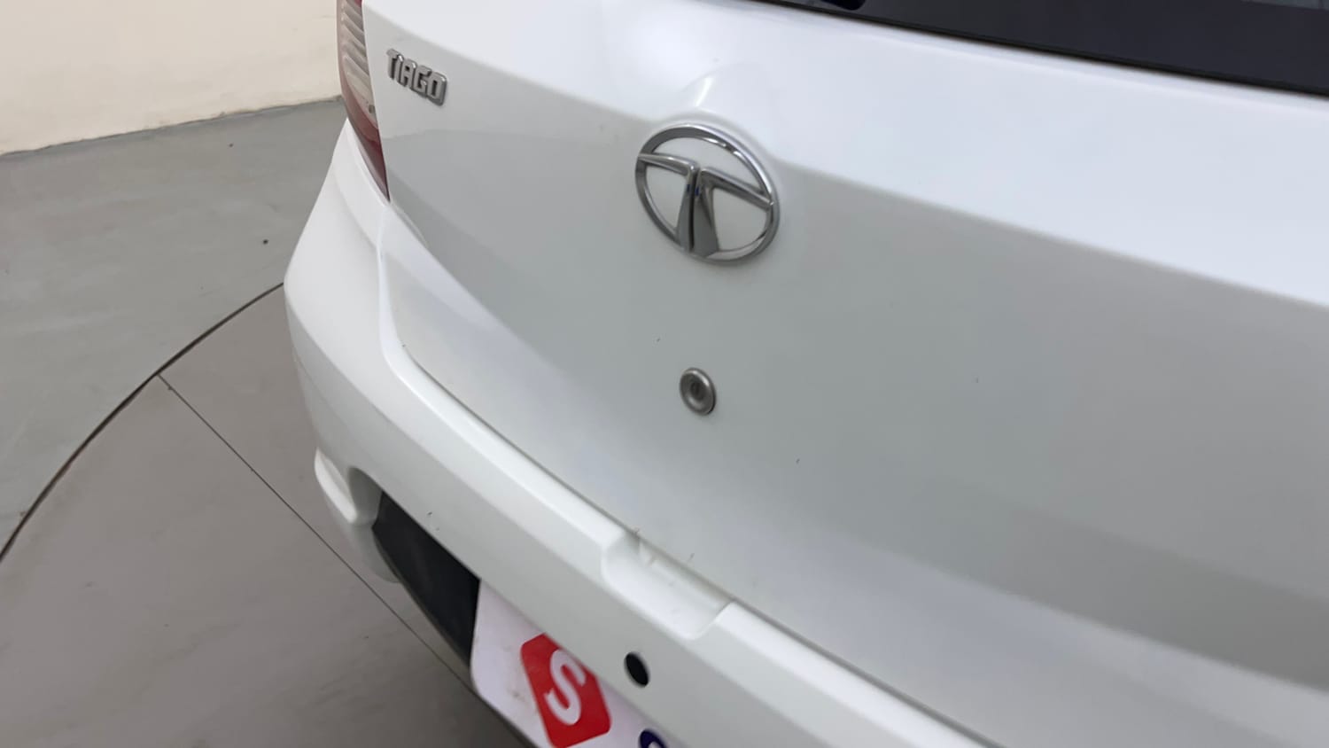 Used 2017 Tata Tiago Revotron XZA Petrol Automatic dents MINOR SCRATCH