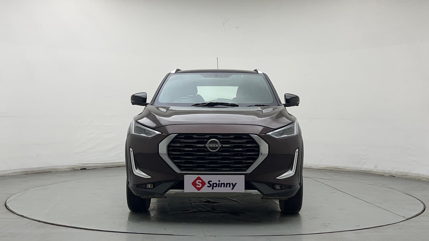 Used 2021 Nissan Magnite XV Premium Petrol Manual exterior FRONT VIEW