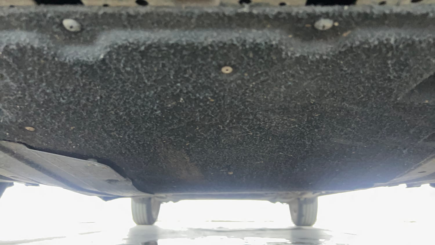 Used 2024 Maruti Suzuki Swift ZXi Petrol Manual extra FRONT LEFT UNDERBODY VIEW