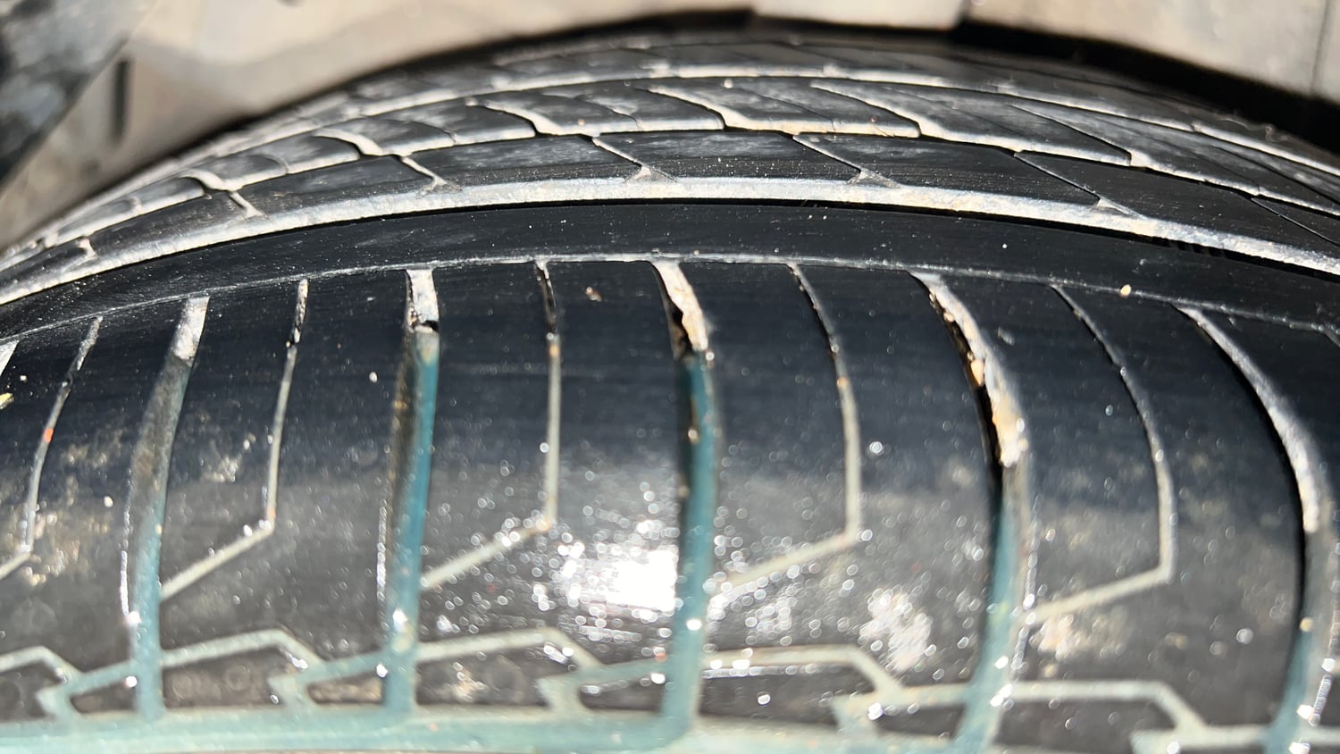 Used 2021 Hyundai Verna SX (O)1.5 MPi Petrol+ CNG (Outside Fitted) Cng Manual tyres RIGHT REAR TYRE TREAD VIEW