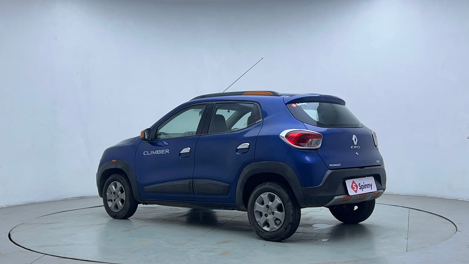 Used 2018 Renault Kwid CLIMBER 1.0 AMT Petrol Automatic exterior LEFT REAR CORNER VIEW