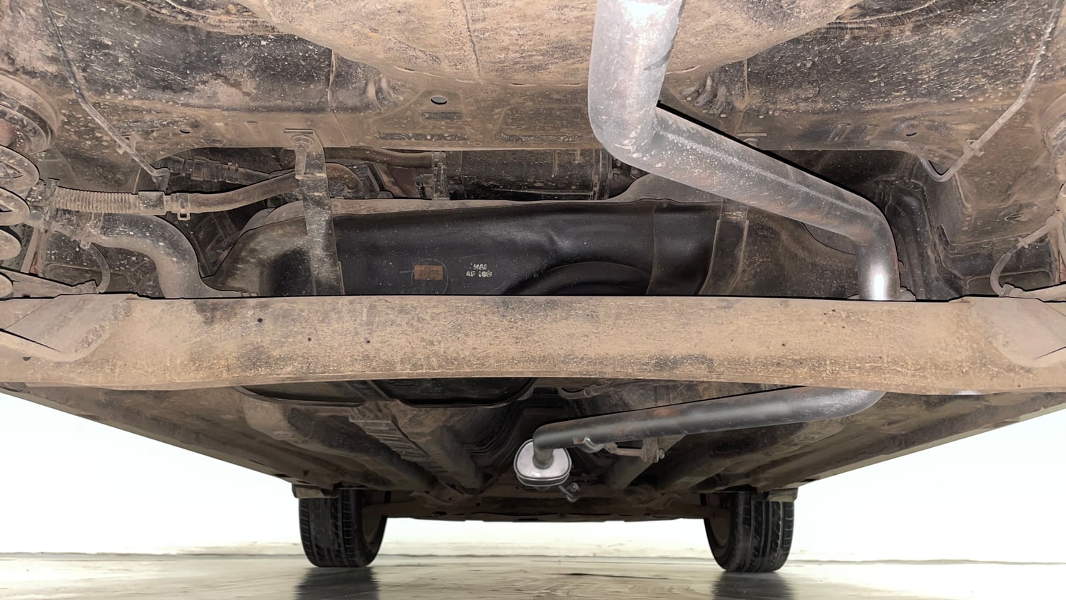 Used 2018 Hyundai Creta SX 1.6 AT Petrol Petrol Automatic extra REAR UNDERBODY VIEW (TAKEN FROM REAR)