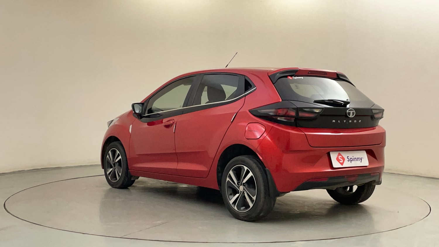 Used 2021 Tata Altroz XZ Petrol Petrol Manual exterior LEFT REAR CORNER VIEW