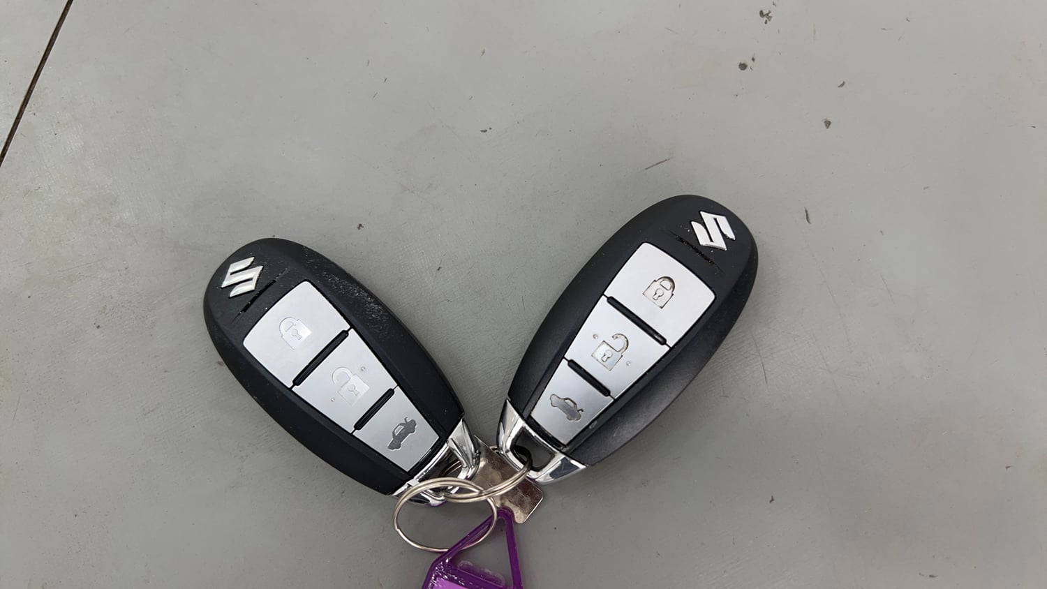 Used 2017 Maruti Suzuki Ciaz Zeta 1.4 MT Petrol Manual extra CAR KEY VIEW