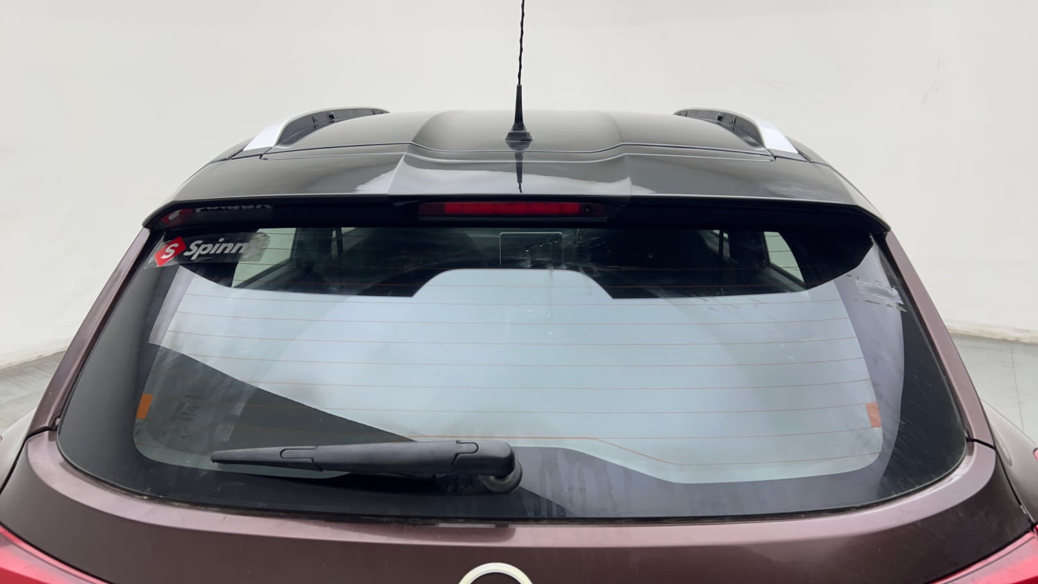 Used 2021 Nissan Magnite XV Premium Petrol Manual exterior BACK WINDSHIELD VIEW