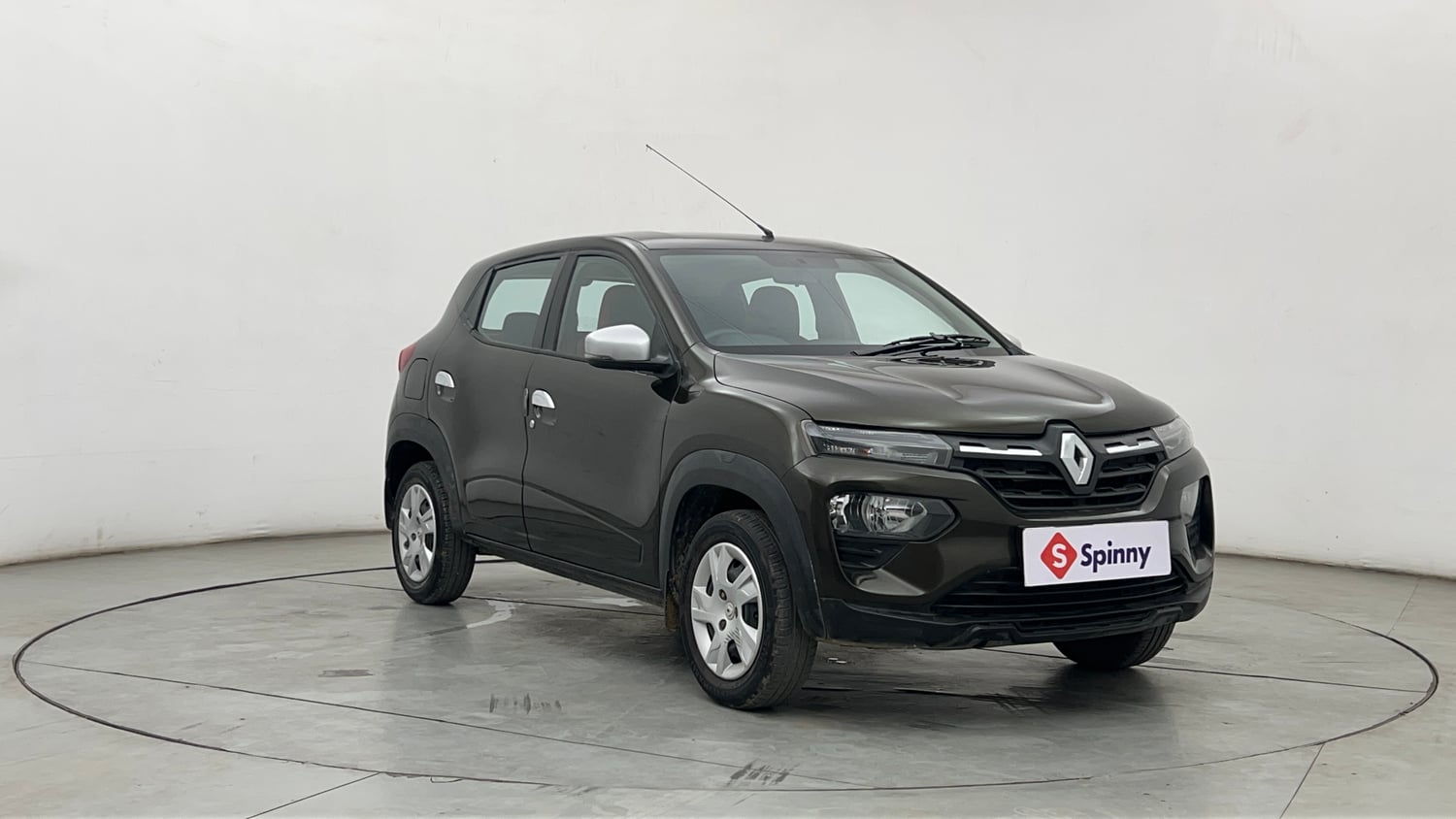 Used 2023 Renault Kwid RXT 1.0 AMT Petrol Automatic exterior RIGHT FRONT CORNER VIEW