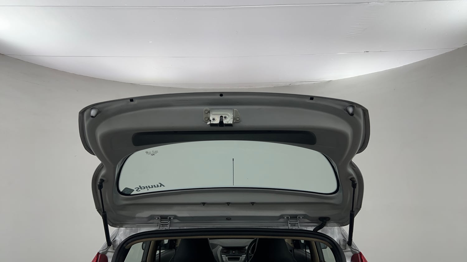 Used 2017 Hyundai Eon Sportz Petrol Manual interior DICKY DOOR OPEN VIEW