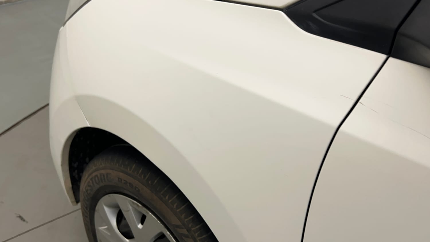 Used 2016 Hyundai Grand i10 Sportz 1.2 Kappa VTVT Petrol Manual dents MINOR SCRATCH