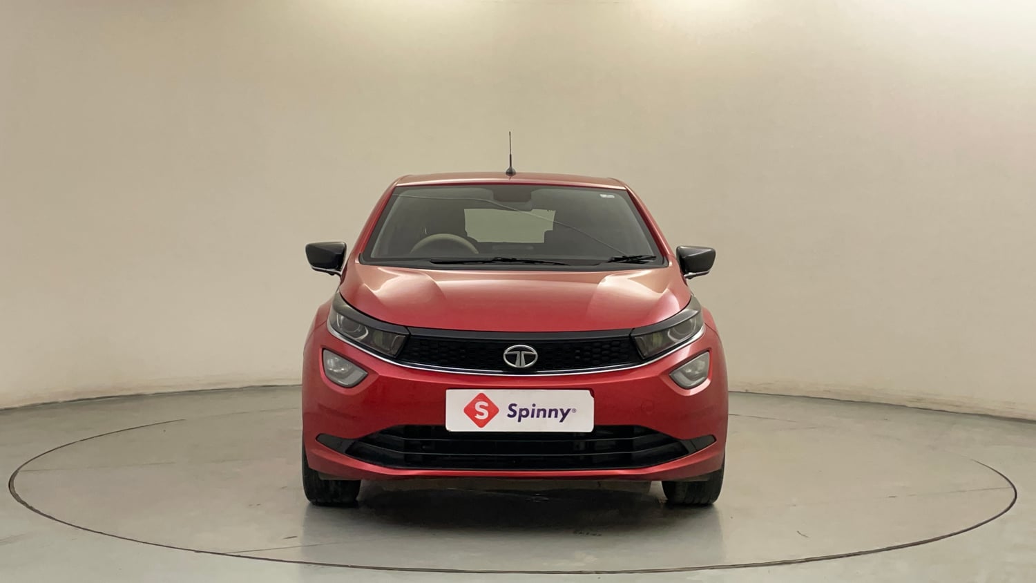 Used 2021 Tata Altroz XZ Petrol Petrol Manual exterior FRONT VIEW