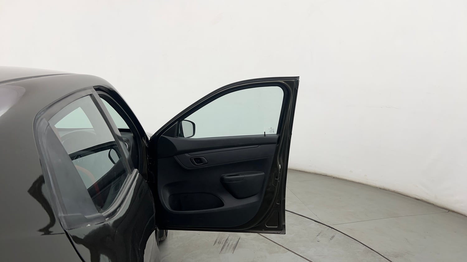 Used 2023 Renault Kwid RXT 1.0 AMT Petrol Automatic interior RIGHT FRONT DOOR OPEN VIEW