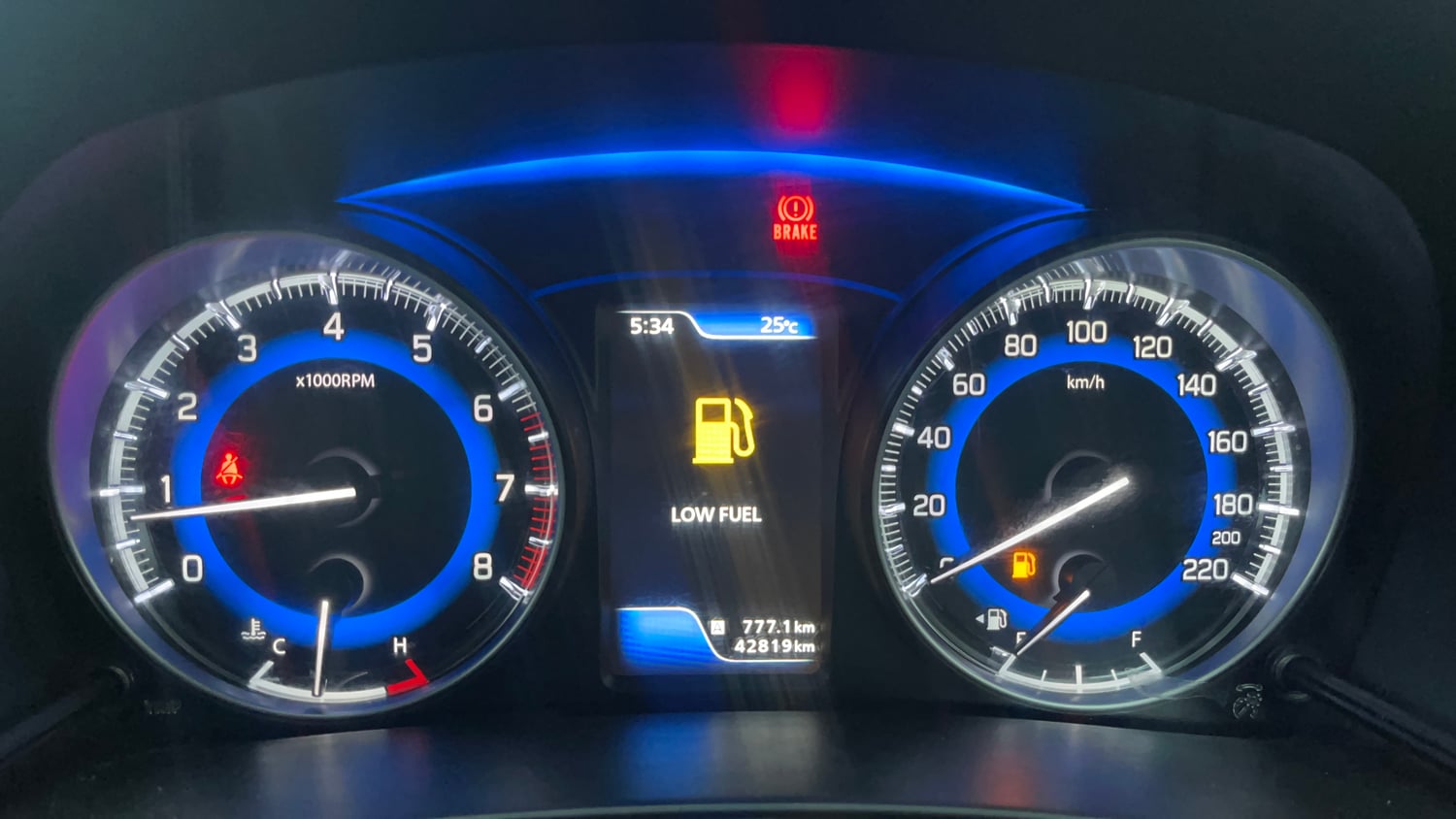 Used 2022 Maruti Suzuki Baleno Zeta Petrol Manual interior CLUSTERMETER VIEW
