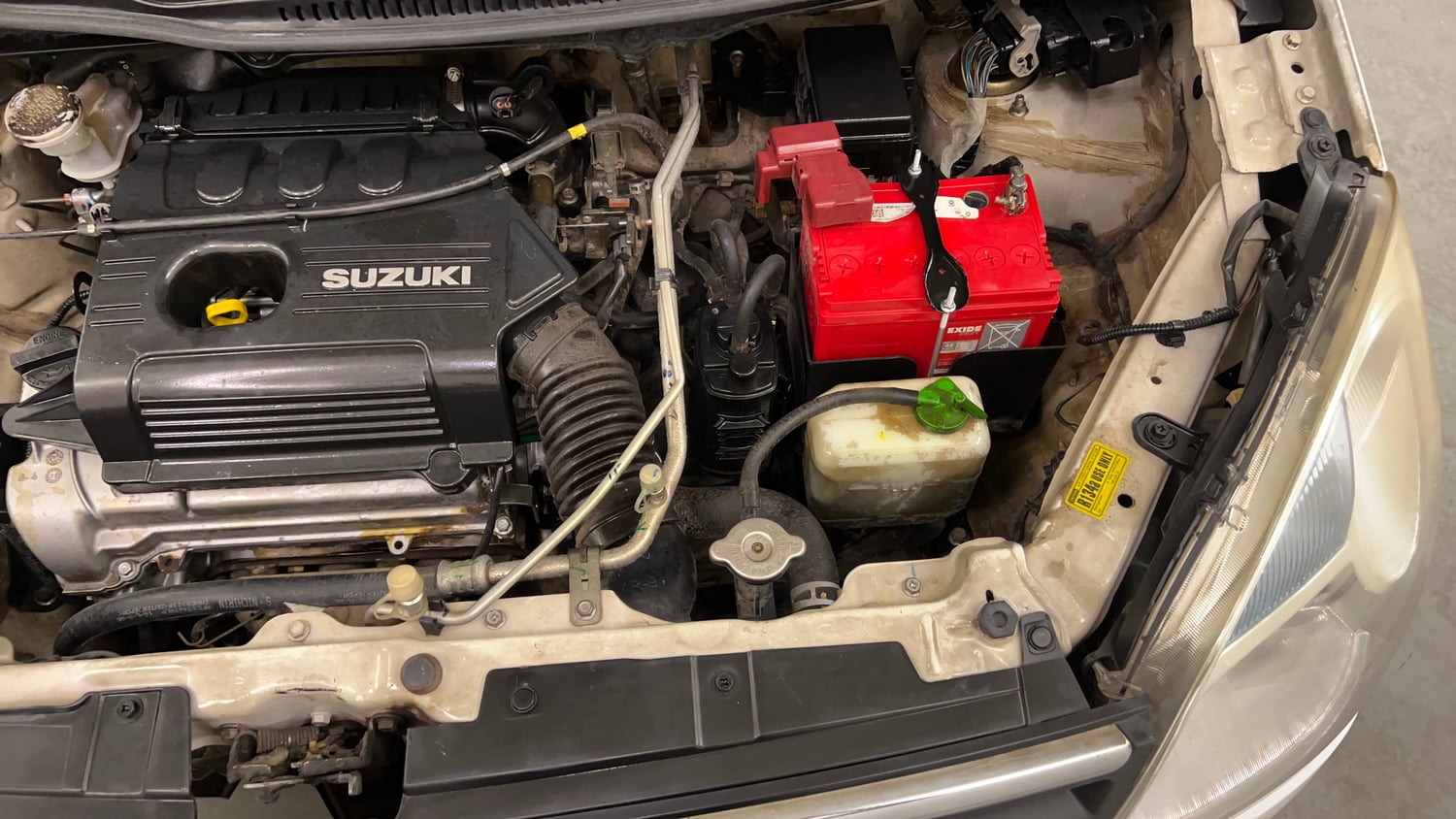 Used 2012 Maruti Suzuki Wagon R LXi Petrol Manual engine ENGINE LEFT SIDE VIEW