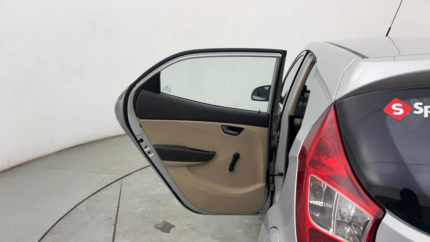 Used 2017 Hyundai Eon Sportz Petrol Manual interior LEFT REAR DOOR OPEN VIEW