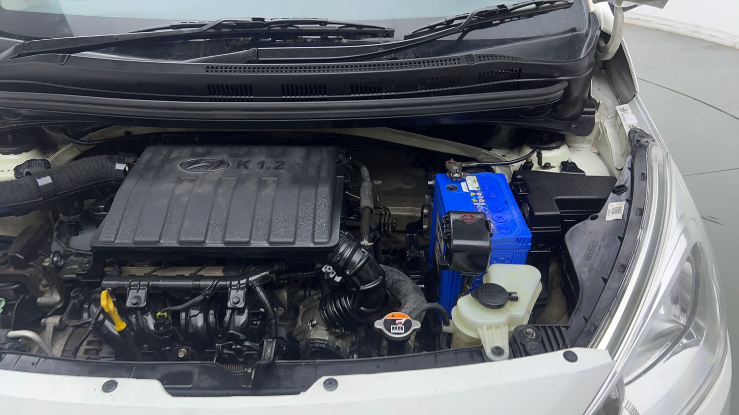 Used 2015 Hyundai Grand i10 Sportz 1.2 Kappa VTVT Petrol Manual engine ENGINE LEFT SIDE VIEW