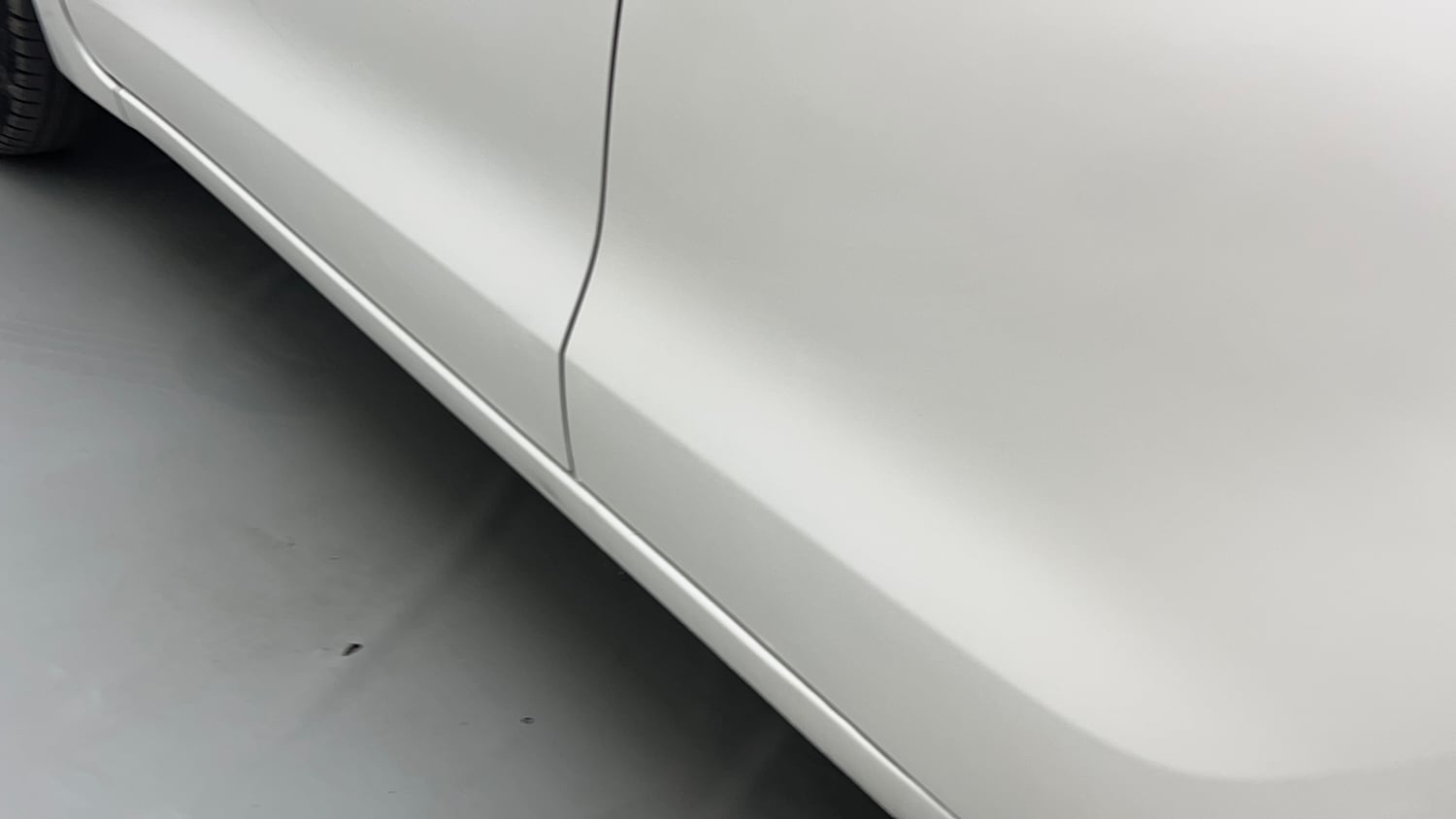 Used 2022 Maruti Suzuki Dzire VXi Petrol Manual dents MINOR DENT