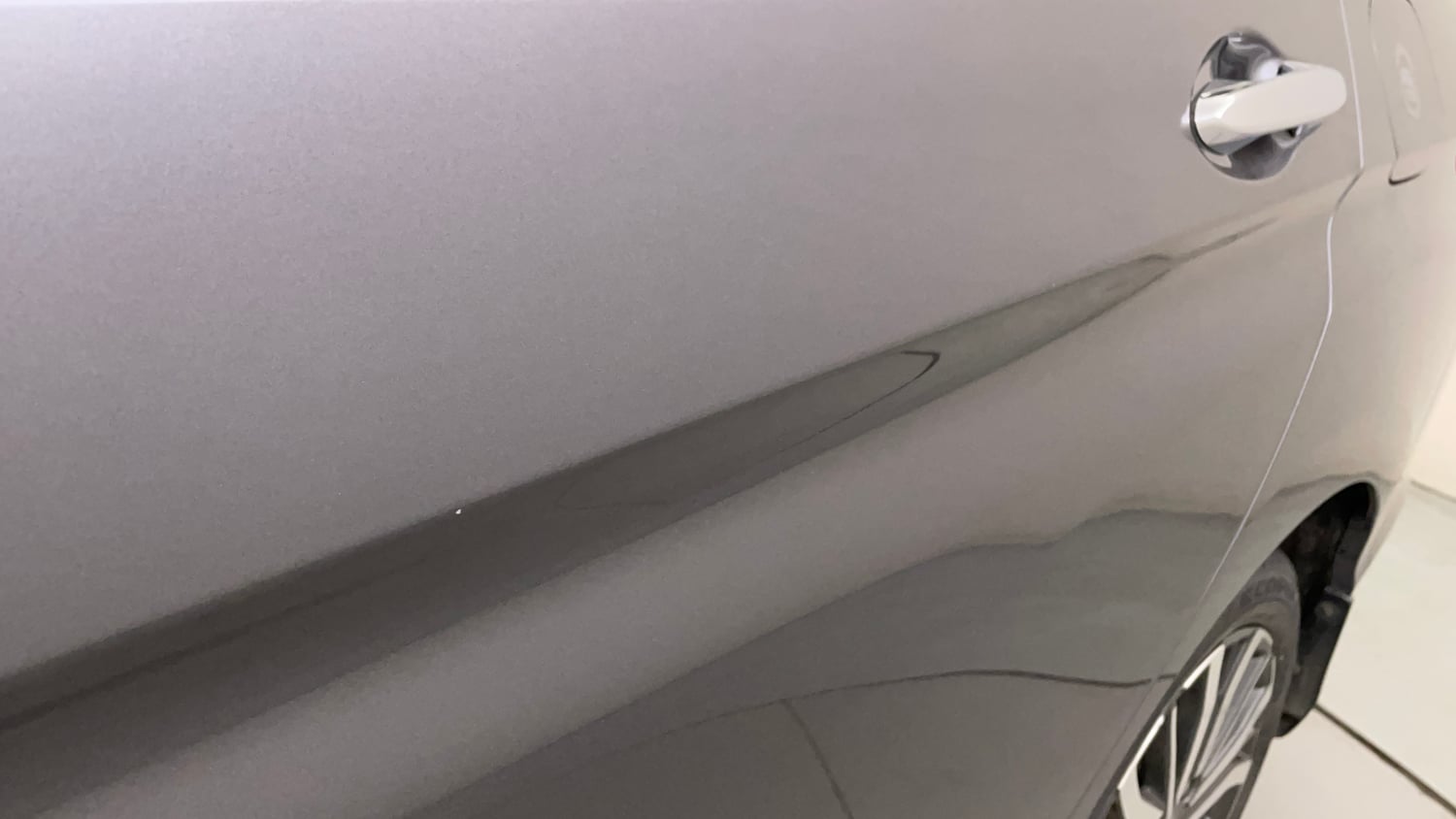 Used 2020 Honda City VX CVT Petrol Petrol Automatic dents MINOR DENT
