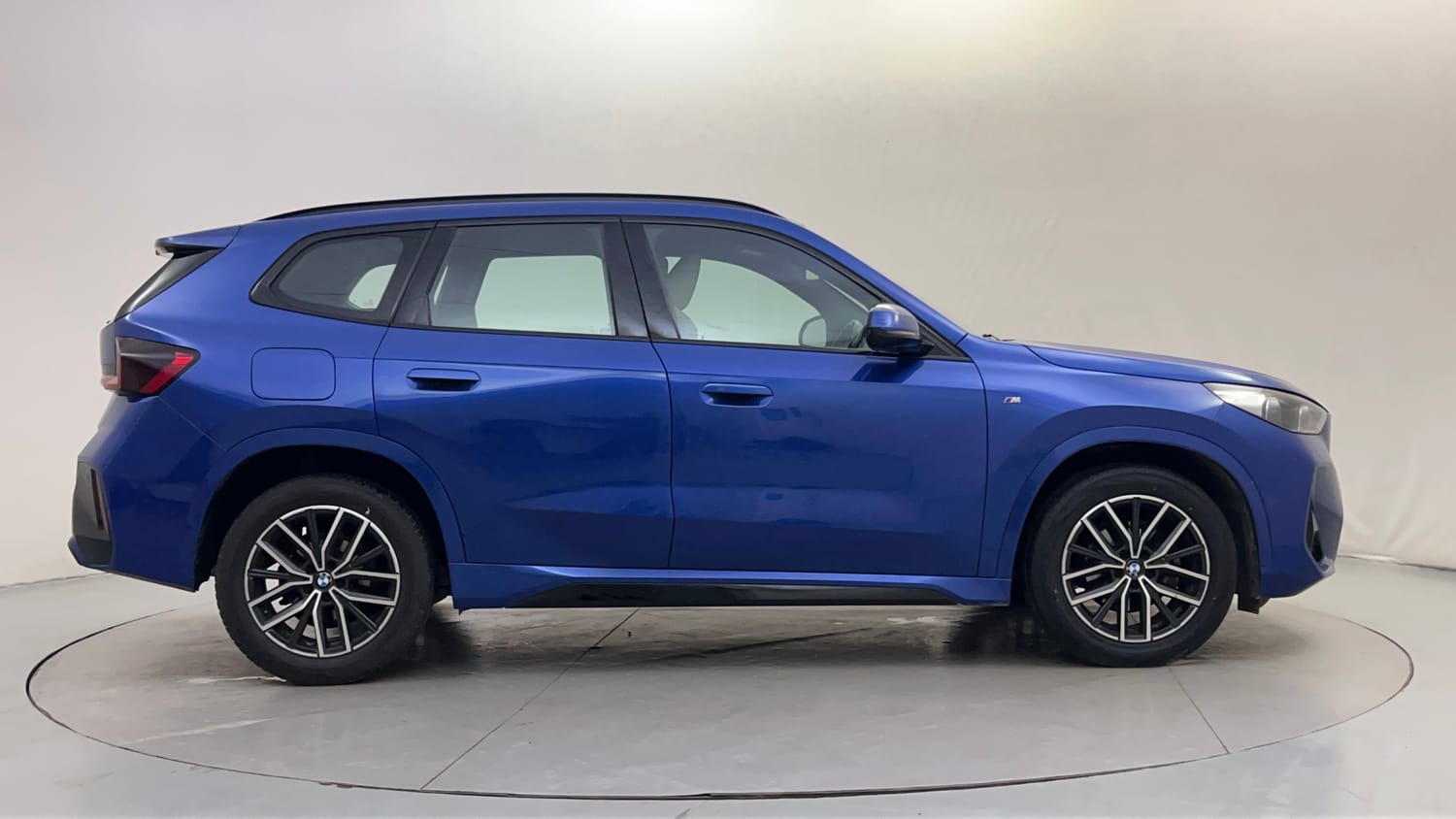 Used 2023 BMW X1 sDrive18i M Sport Petrol Automatic exterior RIGHT SIDE VIEW