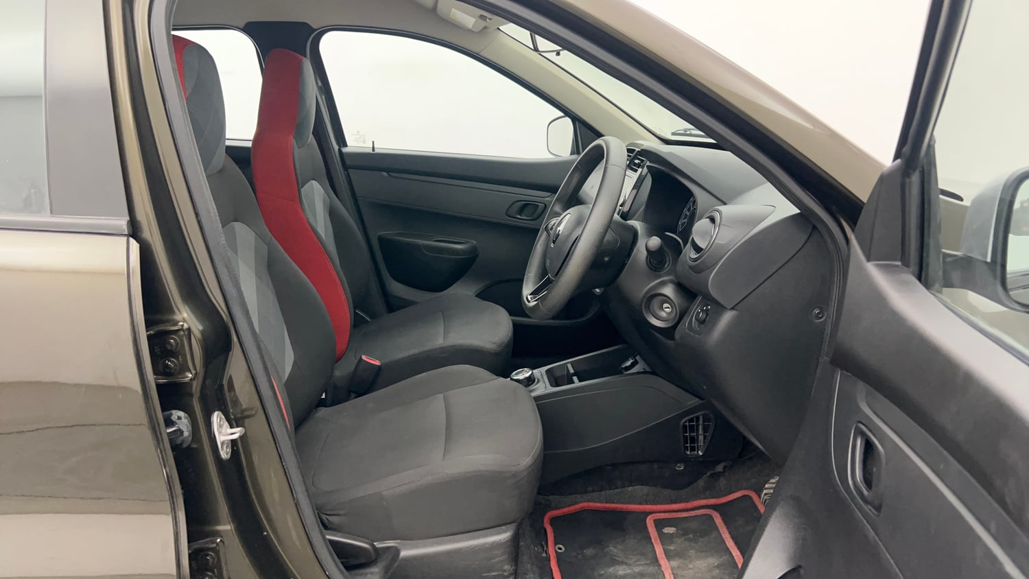 Used 2023 Renault Kwid RXT 1.0 AMT Petrol Automatic interior RIGHT SIDE FRONT DOOR CABIN VIEW