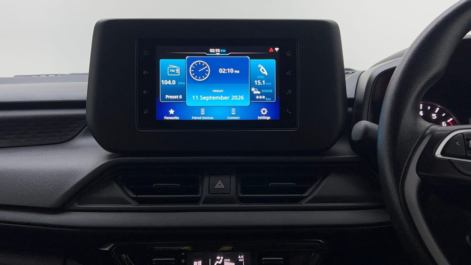 Used 2025 Maruti Suzuki Swift VXi Petrol Manual top_features Integrated (in-dash) music system