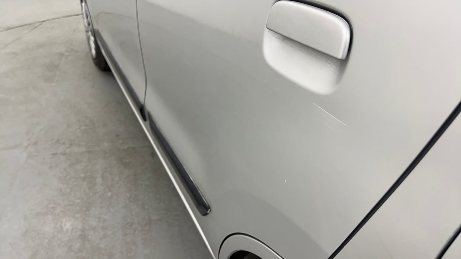Used 2012 Maruti Suzuki Wagon R 1.0 VXi Petrol Manual dents MINOR SCRATCH