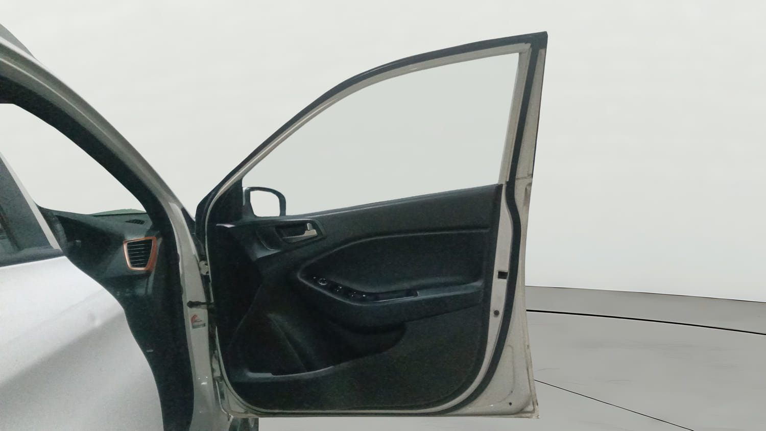Used 2015 Hyundai i20 Active 1.4 SX Diesel Manual interior RIGHT FRONT DOOR OPEN VIEW
