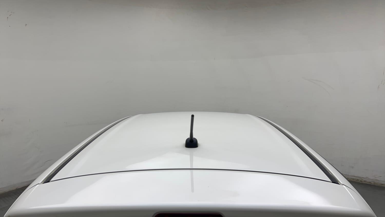 Used 2025 Maruti Suzuki Swift VXi Petrol Manual exterior EXTERIOR ROOF VIEW