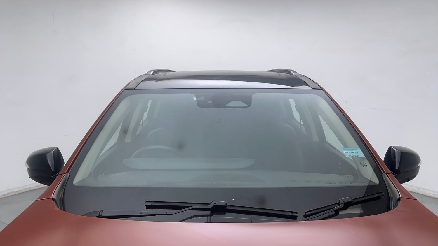 Used 2024 Mahindra XUV700 AX7 Luxury Pack Petrol 7 STR Blaze Editon AT Petrol Automatic exterior FRONT WINDSHIELD VIEW