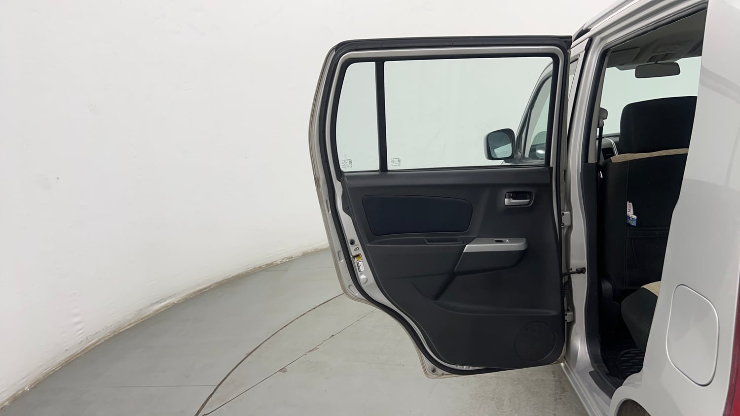 Used 2012 Maruti Suzuki Wagon R 1.0 VXi Petrol Manual interior LEFT REAR DOOR OPEN VIEW