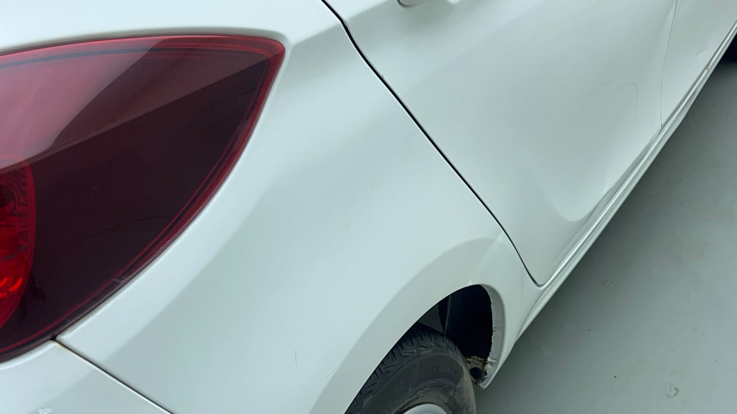 Used 2021 Tata Tiago XT Petrol Manual dents MINOR DENT