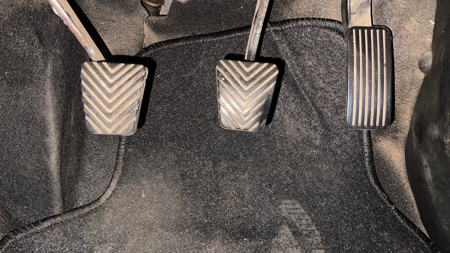Used 2023 Hyundai Alcazar Prestige 7 STR 1.5 Diesel Diesel Manual interior PEDALS VIEW